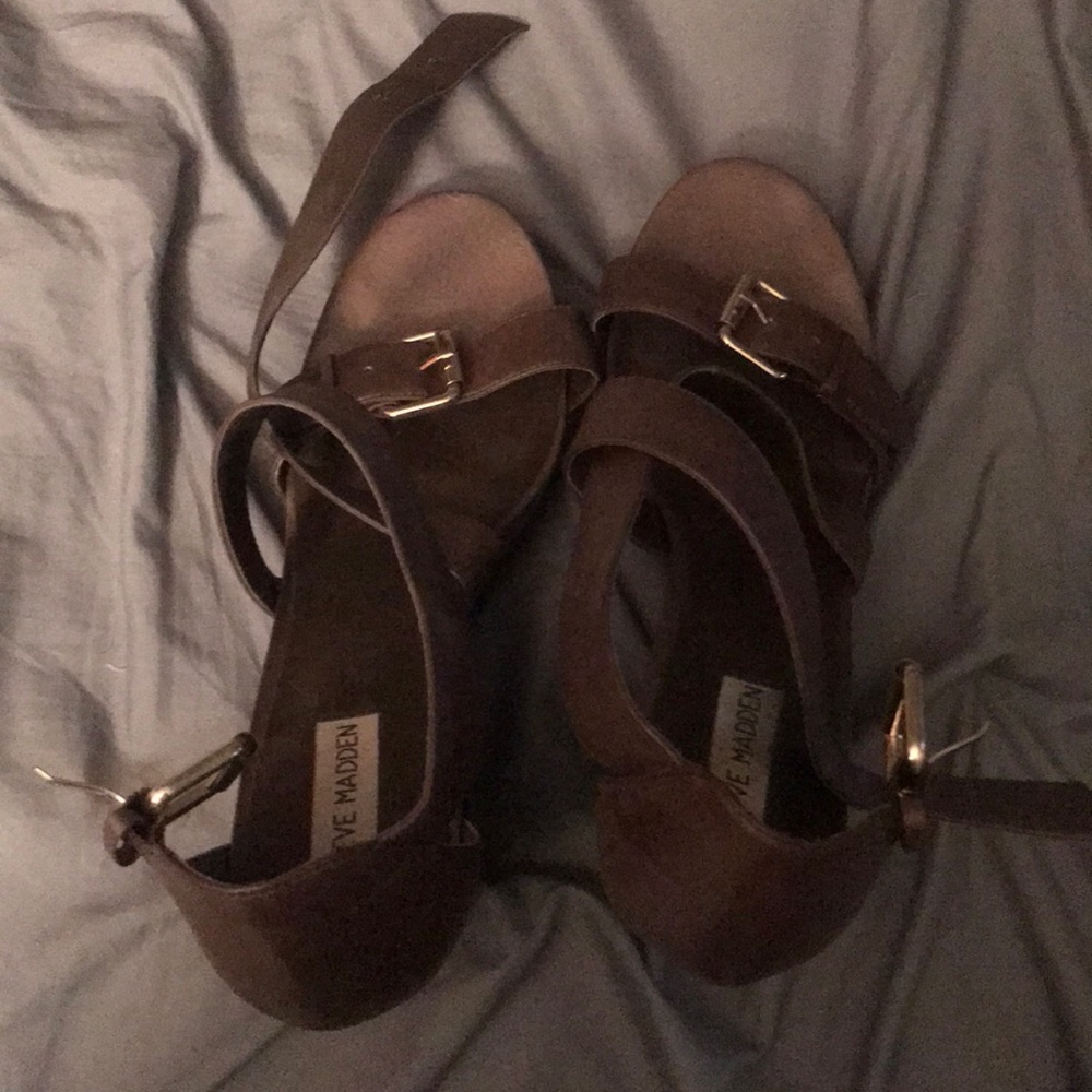 Steven Madden Brown Wedges Size 11